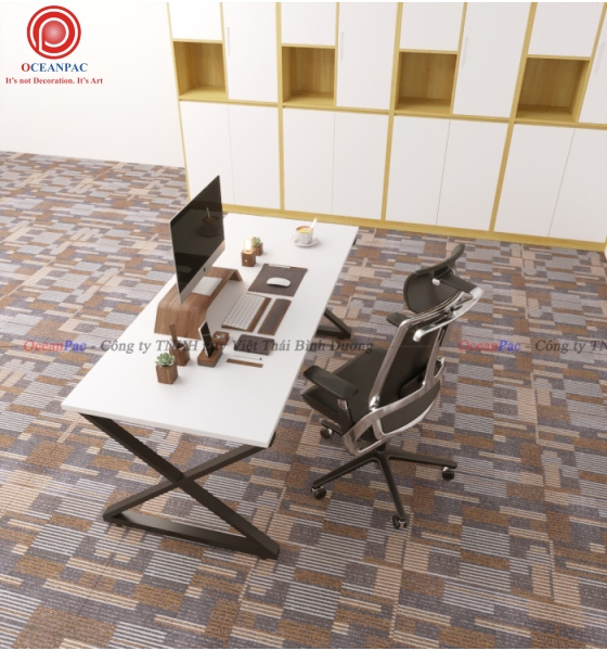 Bàn Nhân Viên X Concept Chân Sắt Hộp Sơn Tĩnh Điện.