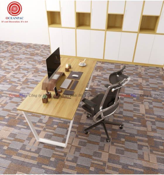 Bàn Nhân Viên Trapezoid 1 Concept Chân Sắt Hộp Sơn Tĩnh Điện.